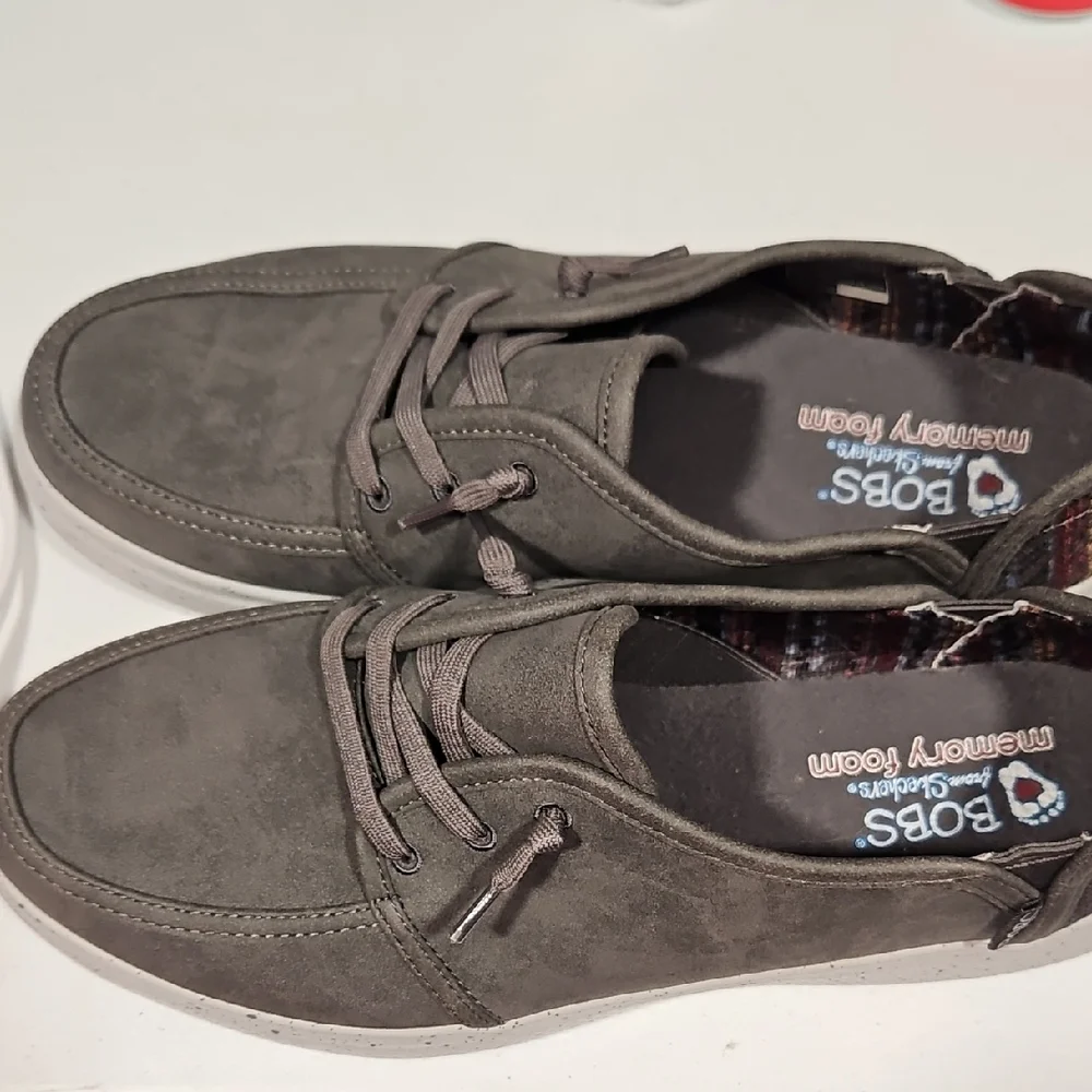 Skechers Women's Gray Loafers